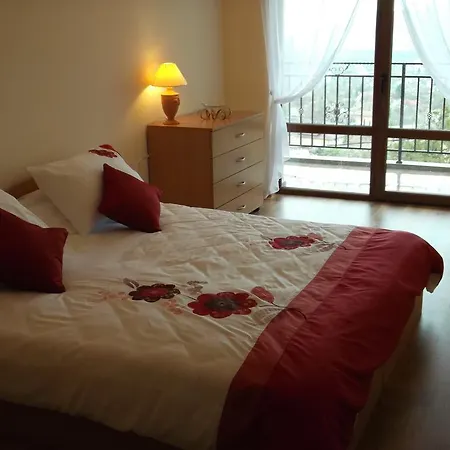 Osenovo Apartment Апартаменты Osenovo
